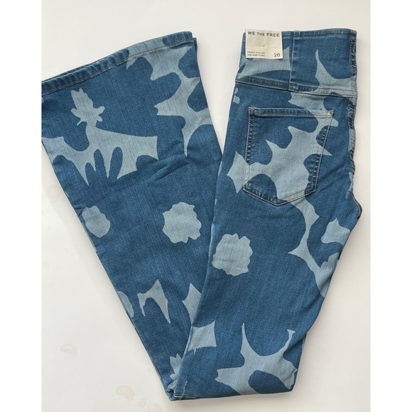 Free People we the free penny pull on mide rise flare jeans boho floral NEW 26 - Picture 3 of 14